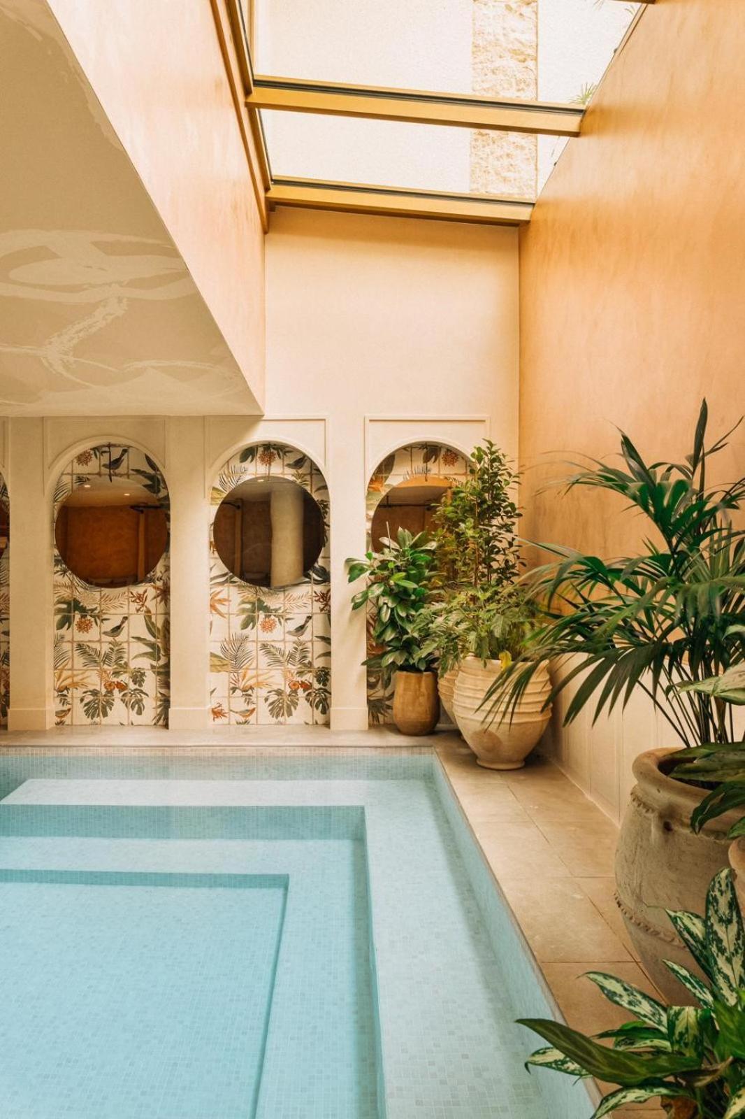 Bloom House & Parijs