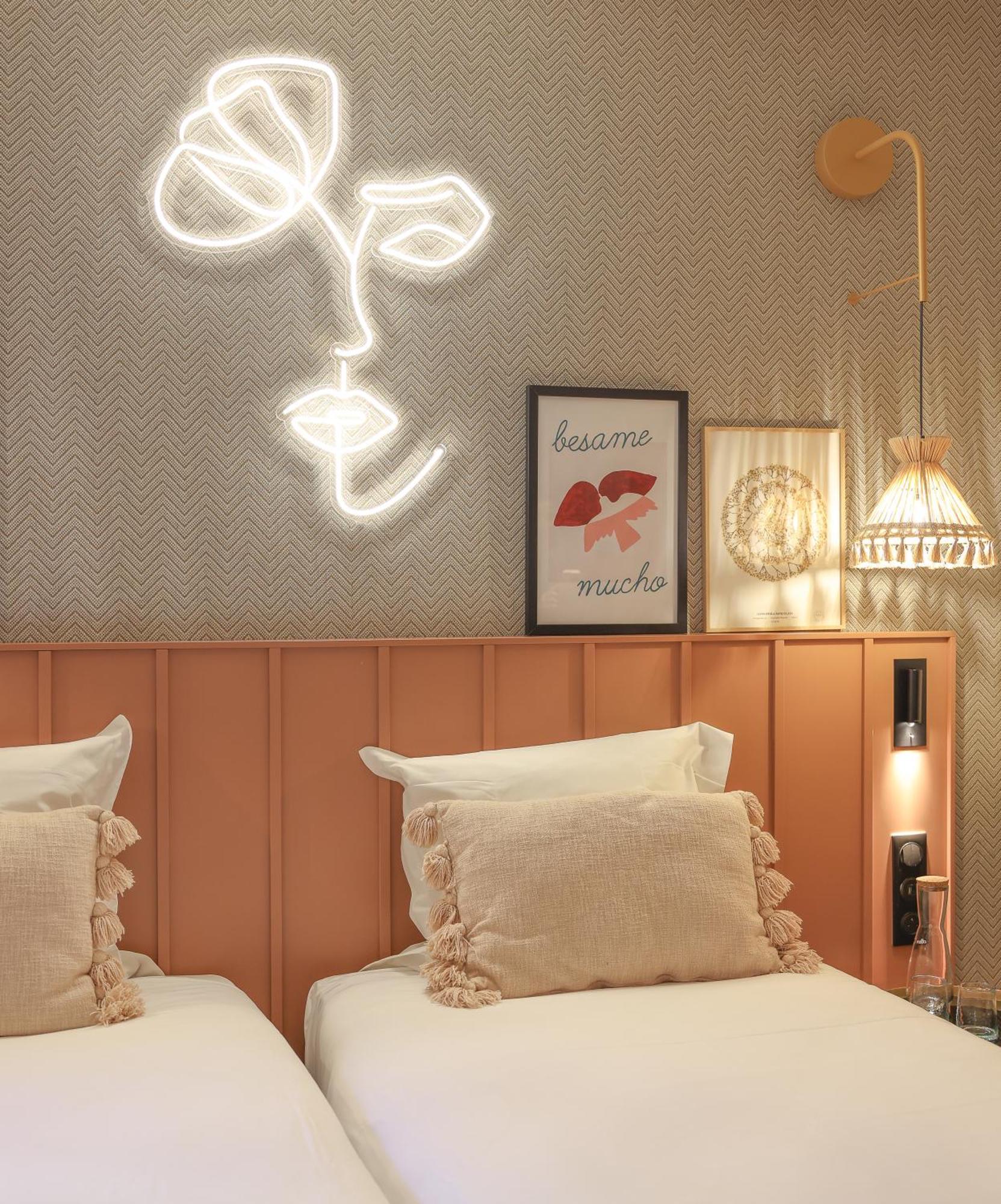 Bloom House & Parijs